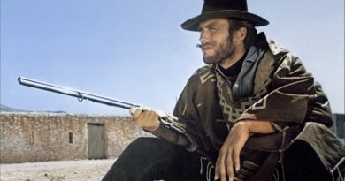 Clint Eastwood, L’Homme à la gâchette, par Philippe Lombard Clint Eastwood, L’Homme à la gâchette, par Philippe Lombard